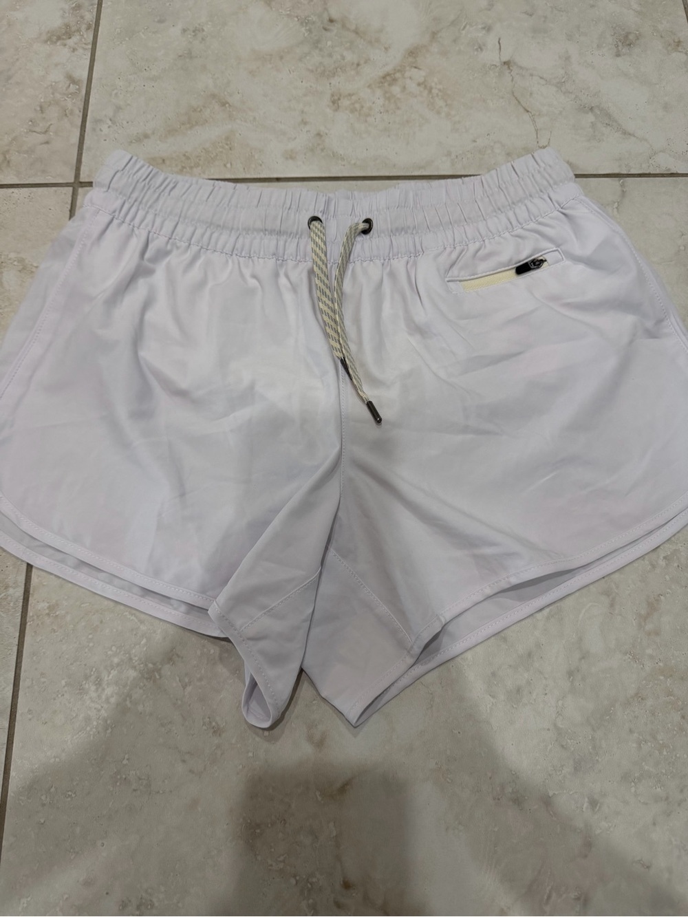 Vuori Womens Clementine Shorts - Picture 2 of 5